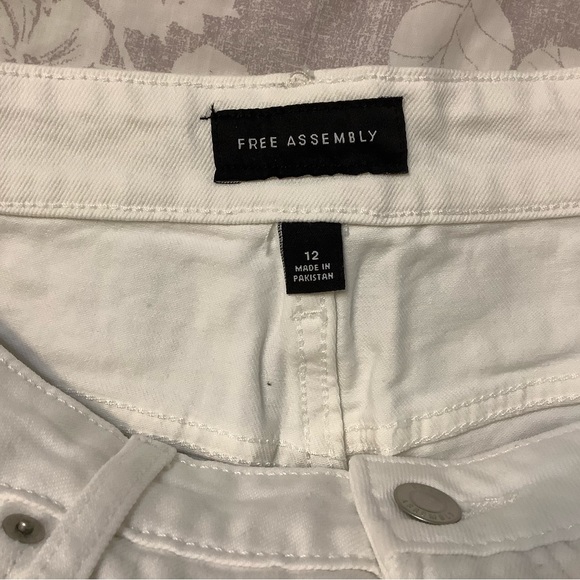 Denim rolled shorts - Picture 3 of 3